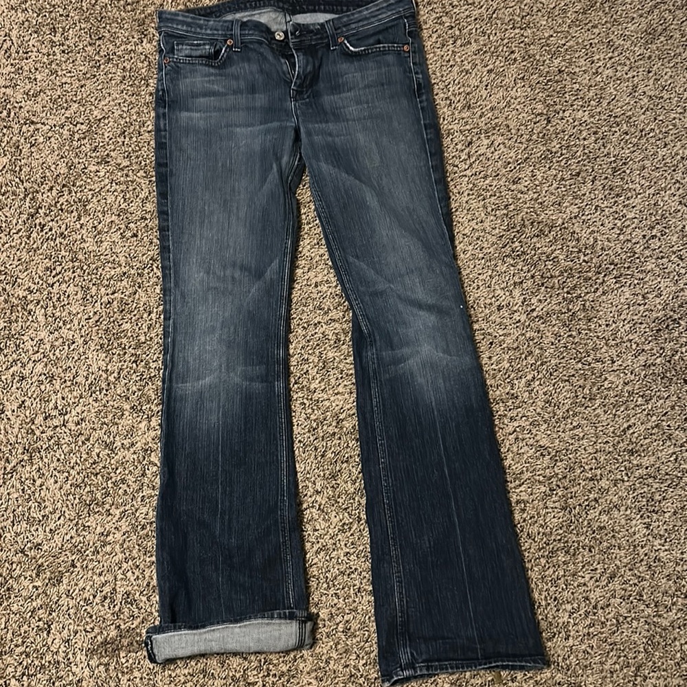 Women’s size 29